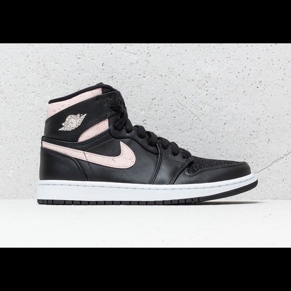 Jordan Shoes - Women’s air Jordan 1 retro prem shoes